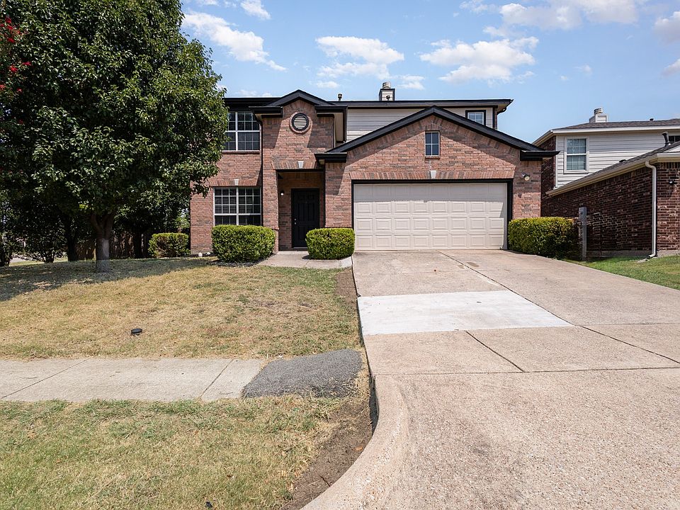 1st image of 310 Admiral Dr