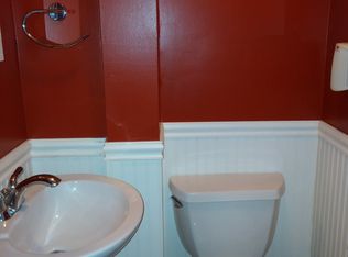 2908 Keswick Rd, Baltimore, MD 21211