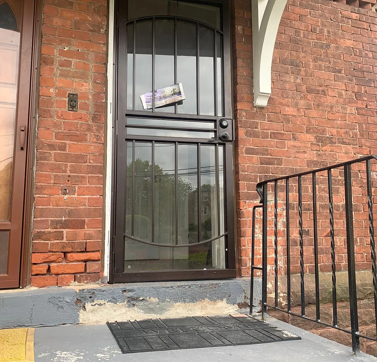 167 Russ St — Photo 1