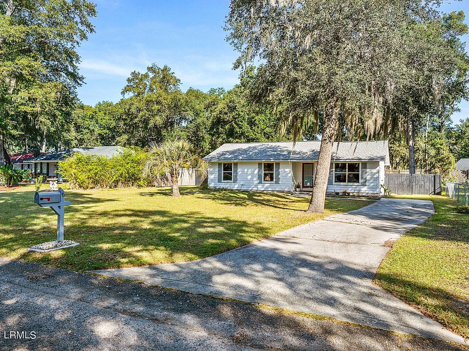 16 Shallowford Downs, Ladys Island, SC 29907 Zillow