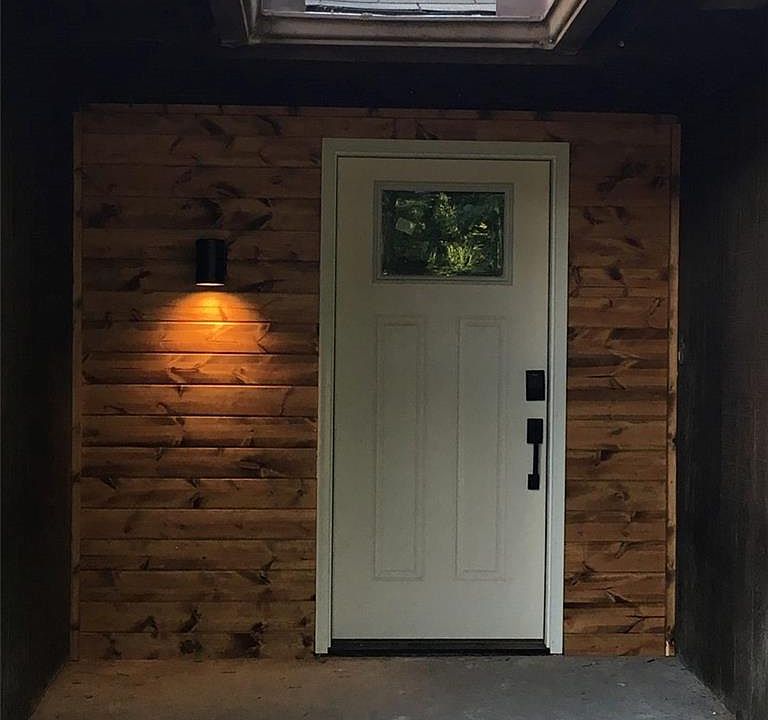2nd image of 10417 Glascow Dr