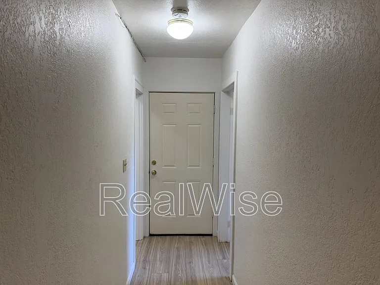 552 Pacific Ave #9 — Photo 11