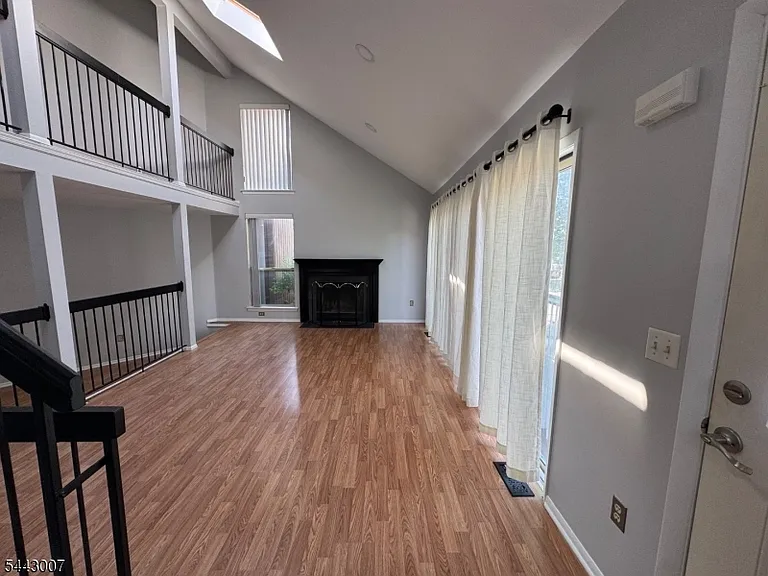 3811 Bloomingdale Dr — Photo 4