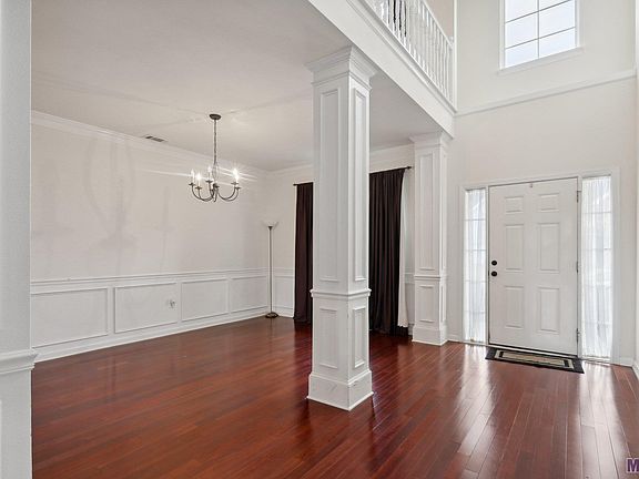 3rd image of 14476 Summerset Dr