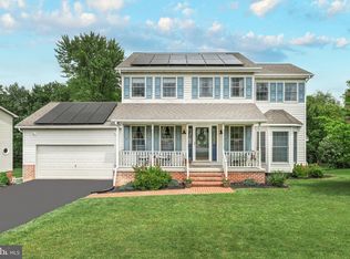 121 W Timber Ln, Hanover, PA 17331