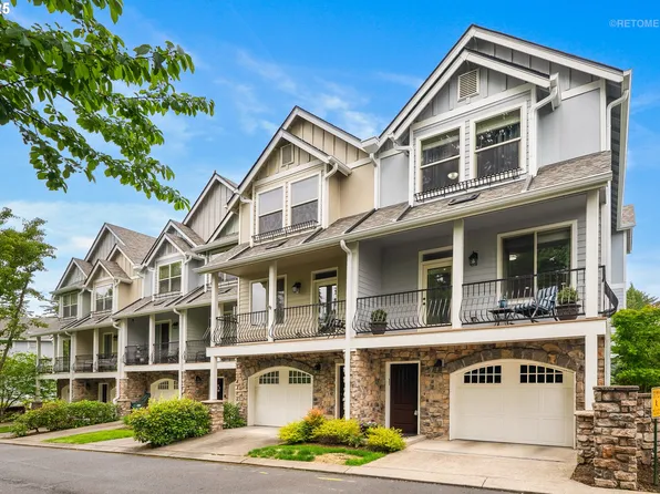 1902 NE 48th Way, Hillsboro, OR 97124