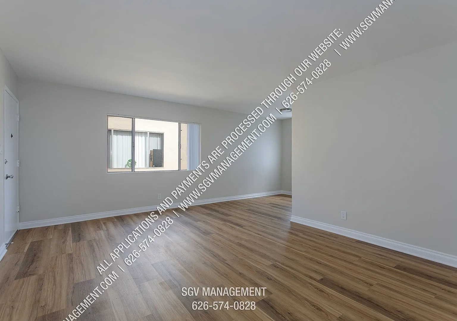 830 Elm Ave — Photo 3