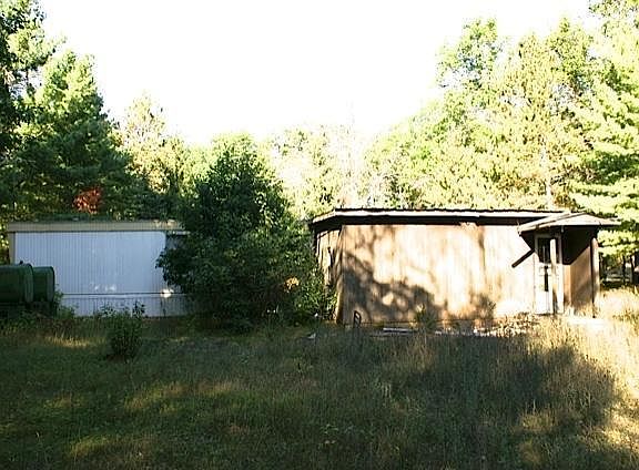 5th image of 15596 Oak Dr SE