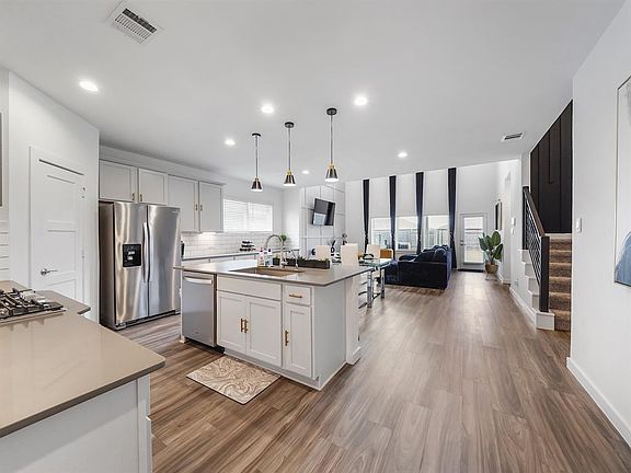 2nd image of 22602 Petrizzi Lane
