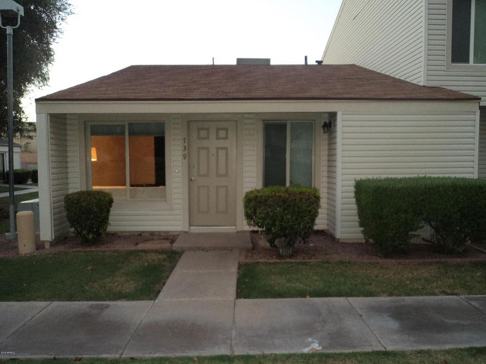 1st image of 739 E Woodman Dr