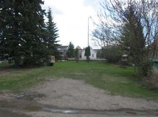 5328 4th Ave, Edson, AB T7E1L4