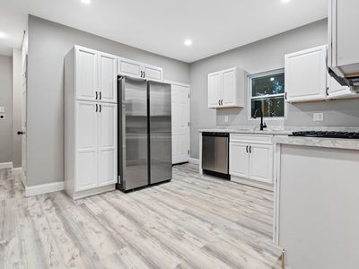 41 Chelmsford St, Lawrence, MA, 01841