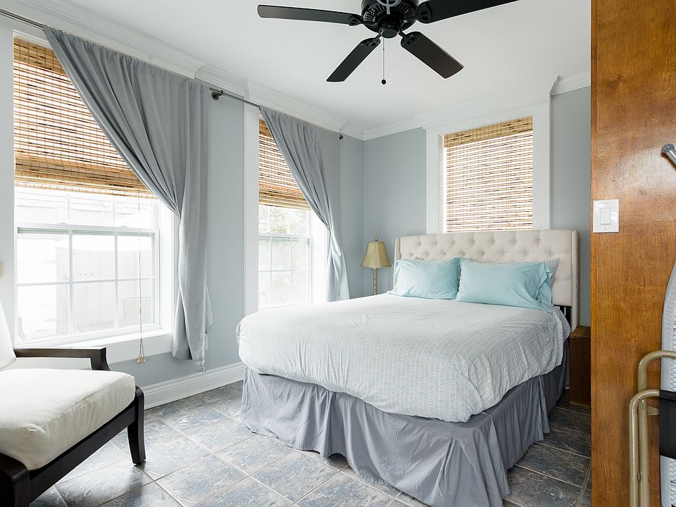 1st image of 1707 Market St APT 3