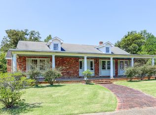 1425 Warren St, Jeanerette, LA 70544