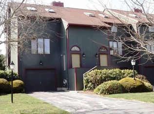 9 Tamarac Dr #A, Smithfield, RI 02828