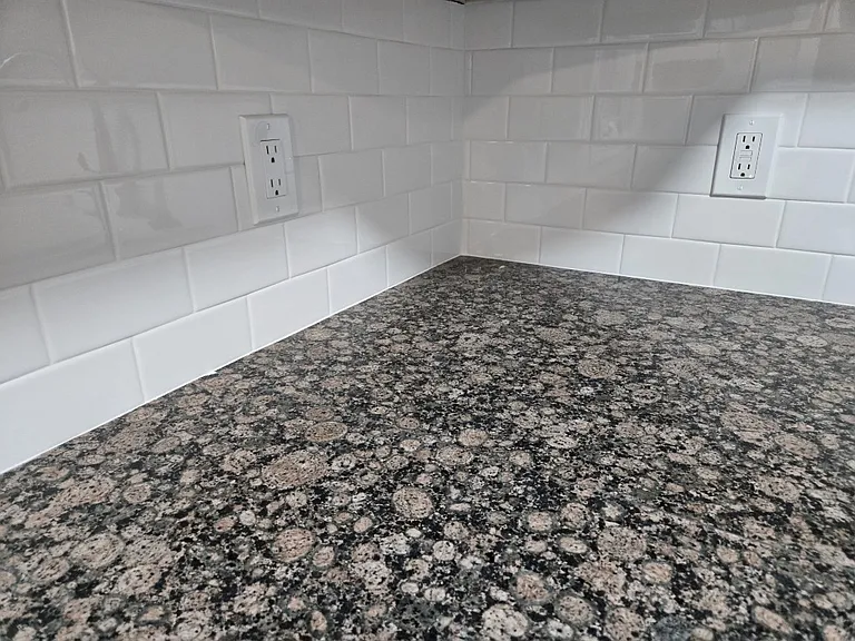 3105 Linwood Ave #1 — Photo 13
