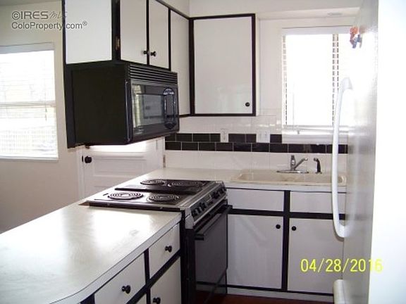Kitchen with Appliances