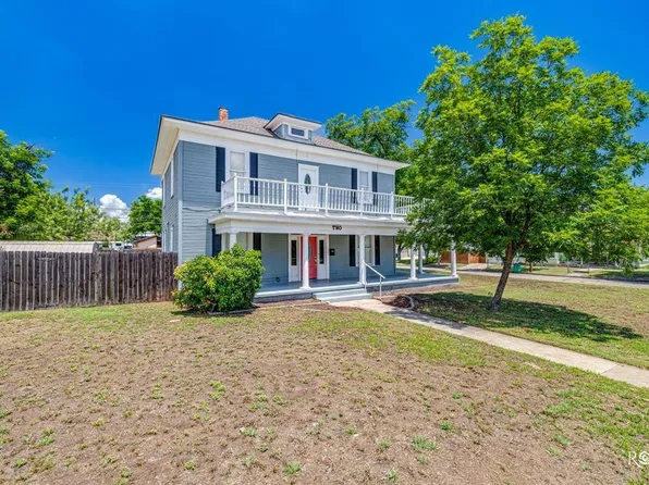 2 N Adams St, San Angelo, TX 76901