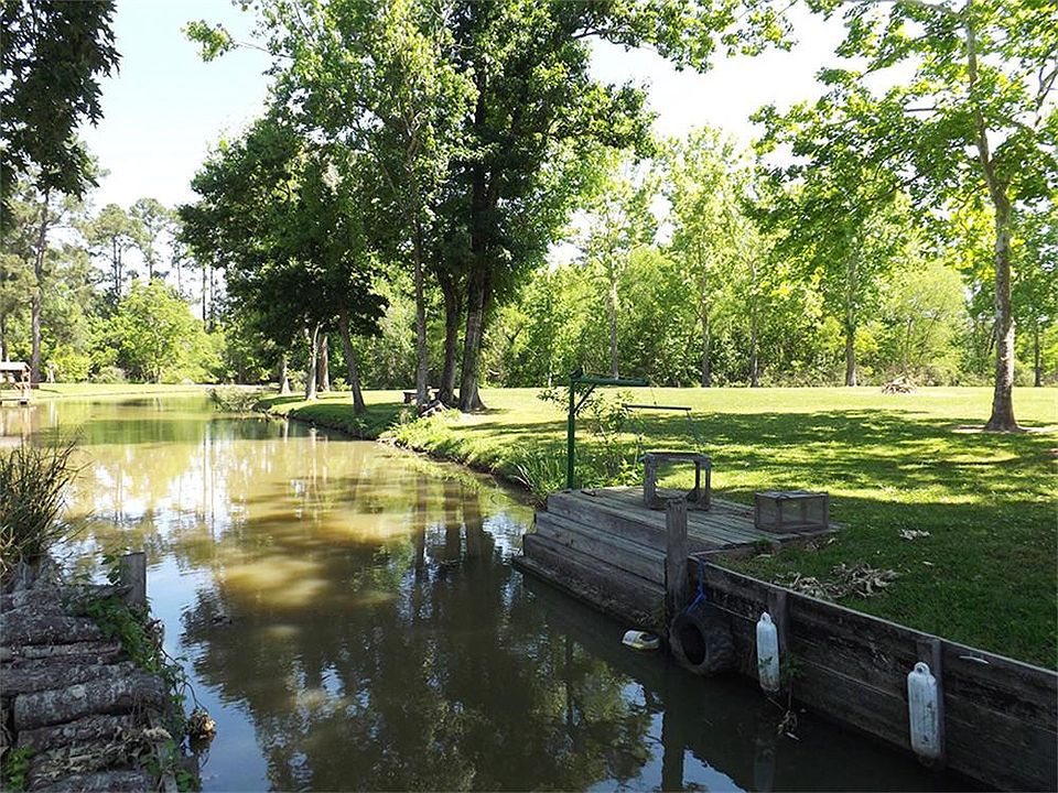 private boat slip and dock