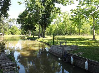 121 Indian Creek Dr, Coldspring, TX 77331