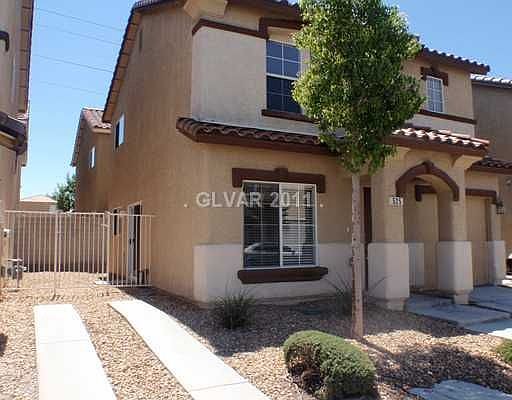 3rd image of 525 Dairy Creek Ave