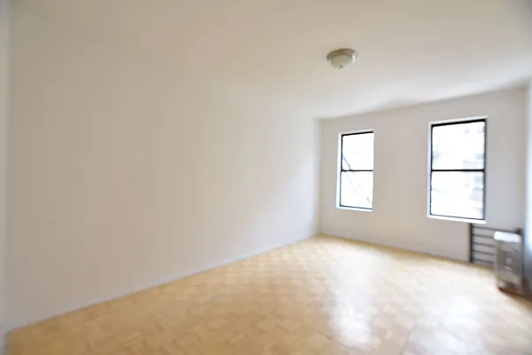 Rented by Clove Realty LLC | media 3