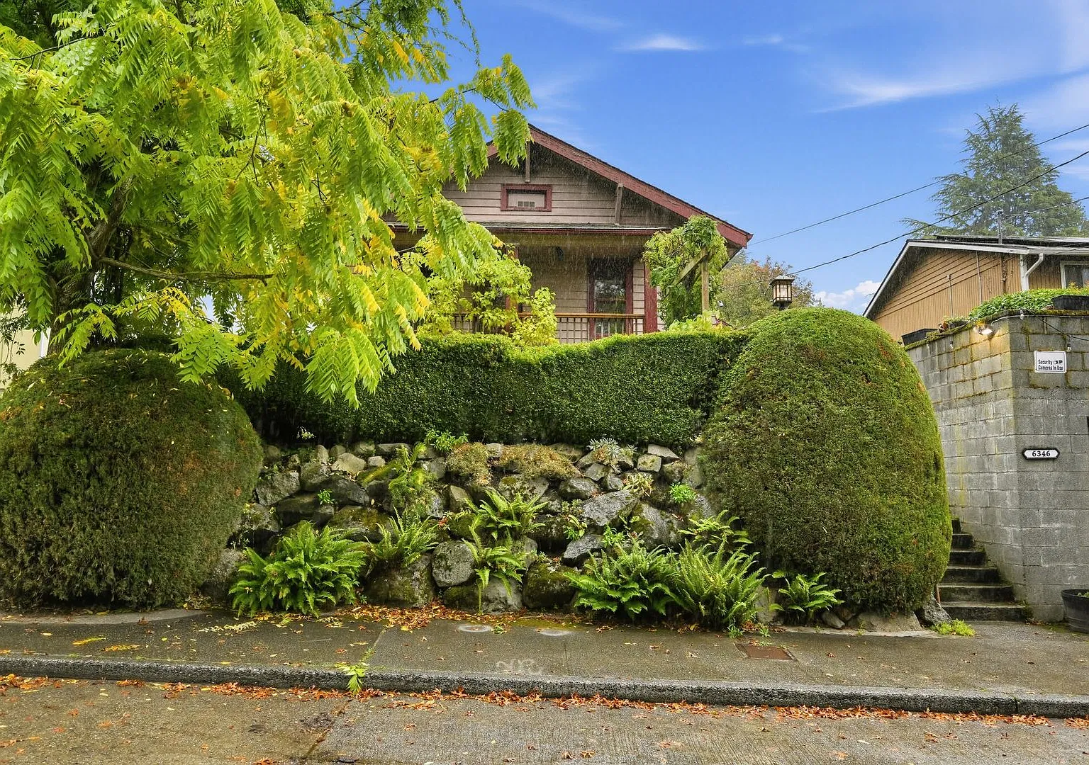 2Bd/1Ba Seattle Home — Photo 2