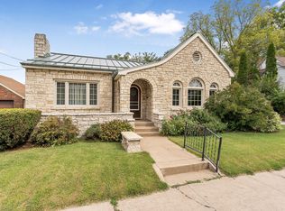 711 Sycamore St, Muscatine, IA 52761