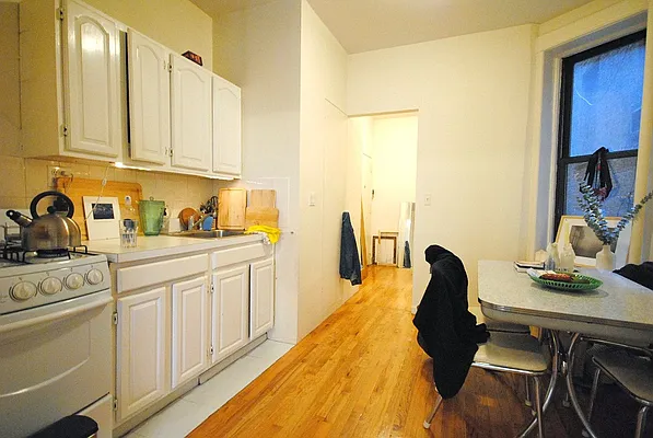 Rented by Bold New York | media 35