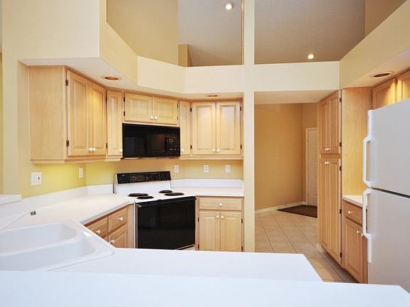 2nd image of 15839 Sanctuary Dr