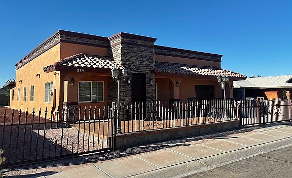 2nd image of 759 W Calle Nueva Vida