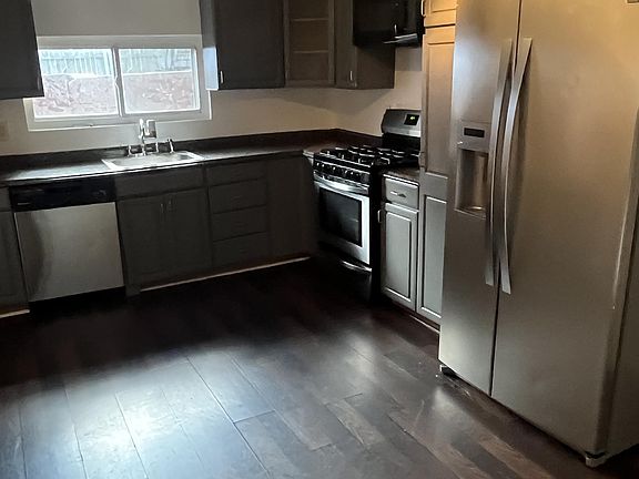 5th image of 125 S 22nd St #1