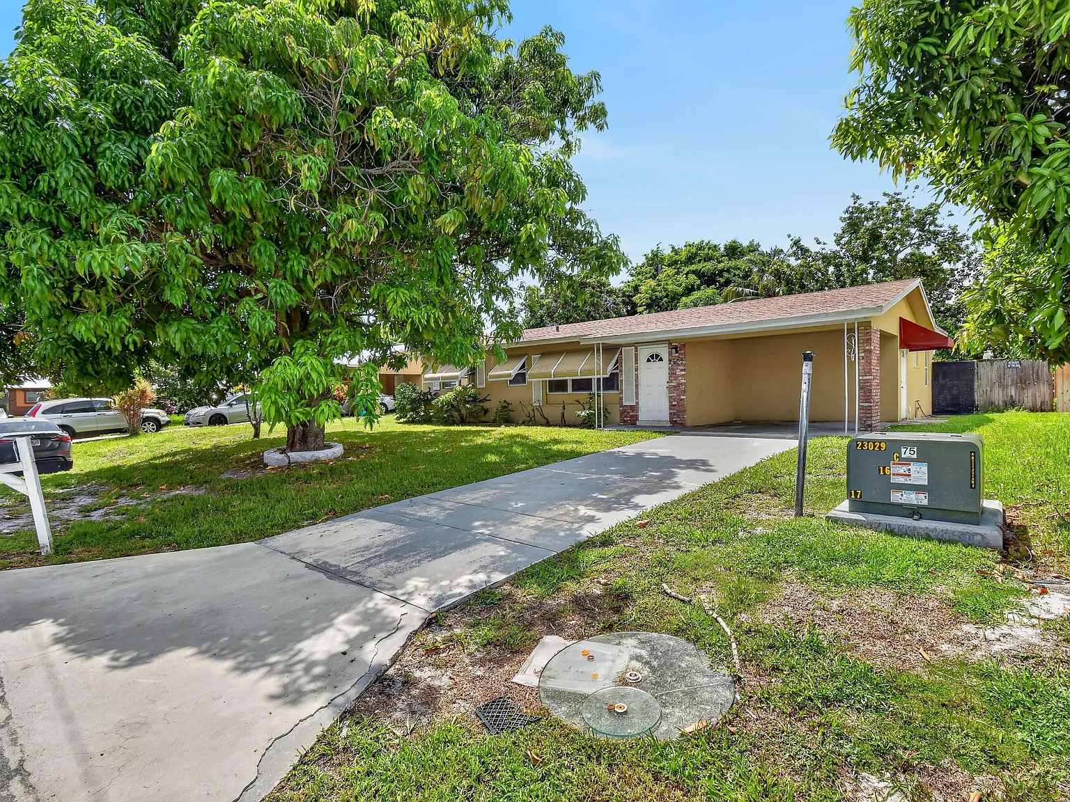 3 bed, 2.0 bath, 1496 sqft, $2,700 — Photo 4