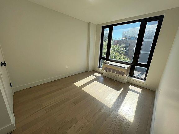 4th image of 635 4th Ave #327