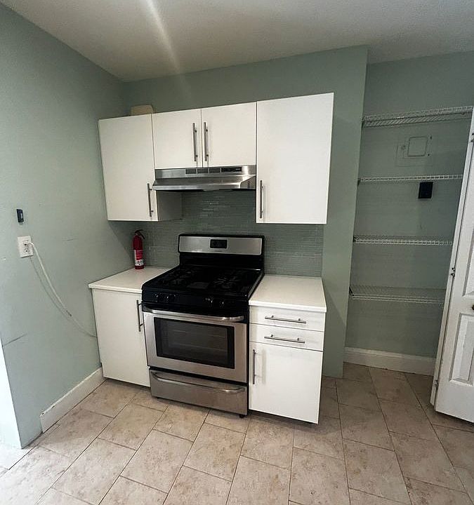 1st image of 38 Van Cortlandt Park Ave APT 1