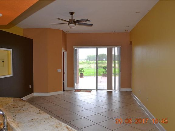 4th image of 4605 Marchmont Blvd