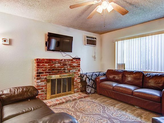 5th image of 5819 Woodleigh Dr