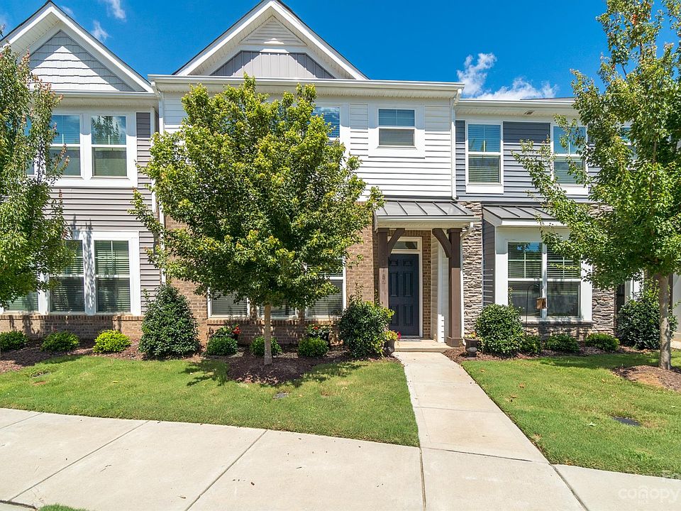 1st image of 117 Synandra Dr #B