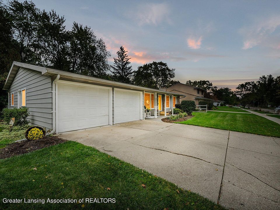 1st image of 5404 Blue Haven Dr
