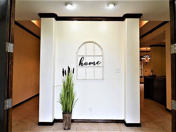 3rd image of 1509 Serene Dr
