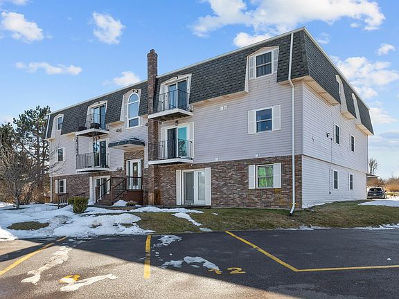 5th image of 152 Maypoint Rd #8