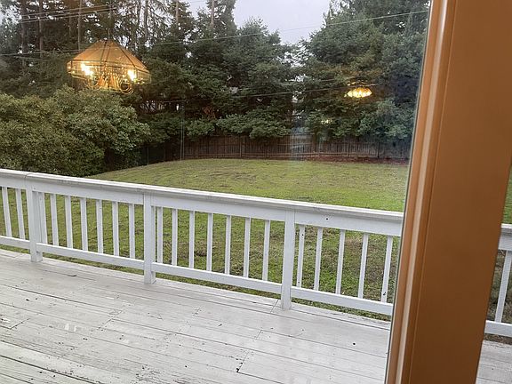 5th image of 716 Bonita Dr