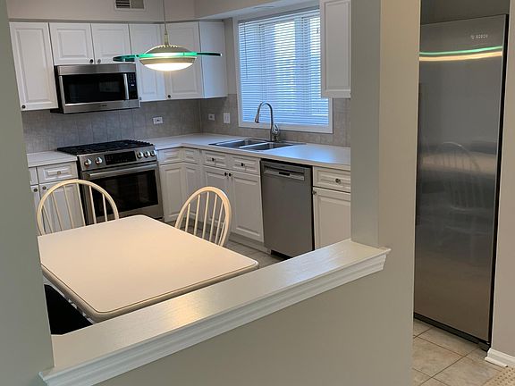 3rd image of 675 Pearson St APT 803