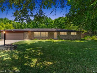 3811 Waltmar Dr, Bridgeport, MI, 48722