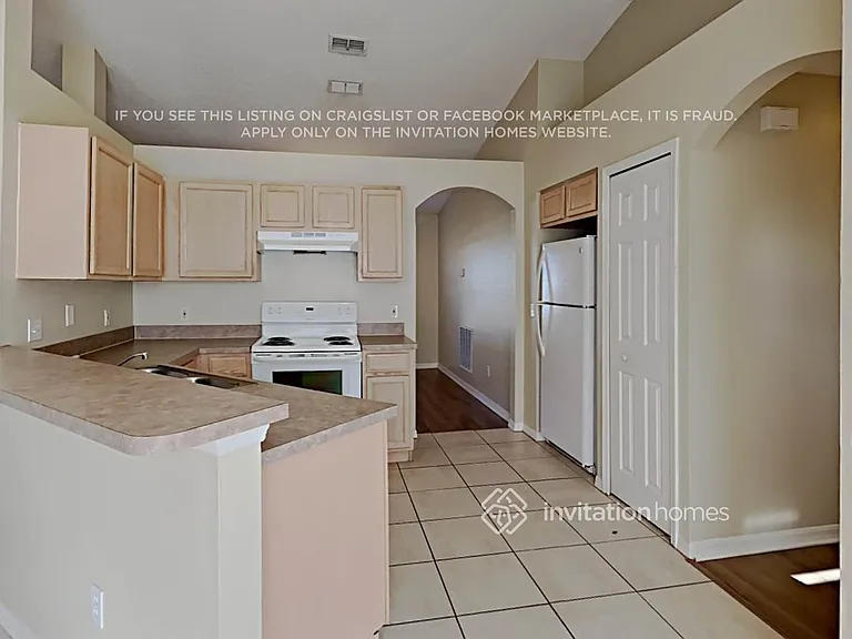 2983 Foxboro Cir — Photo 6