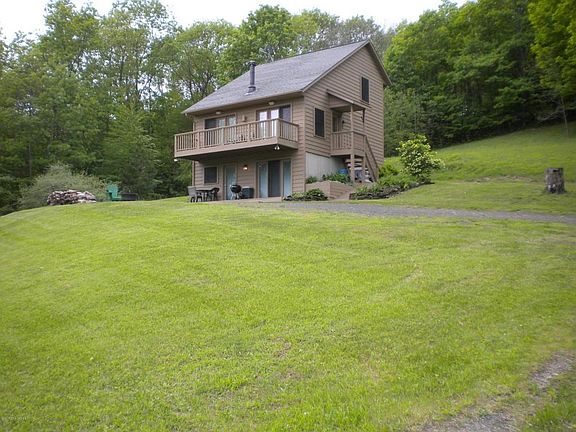 5th image of 23 Acorn Hill Way