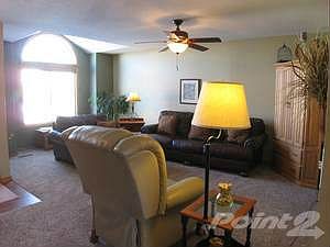 Livingroom ll
