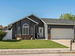 818 Sagewood St, Rapid City, SD 57701