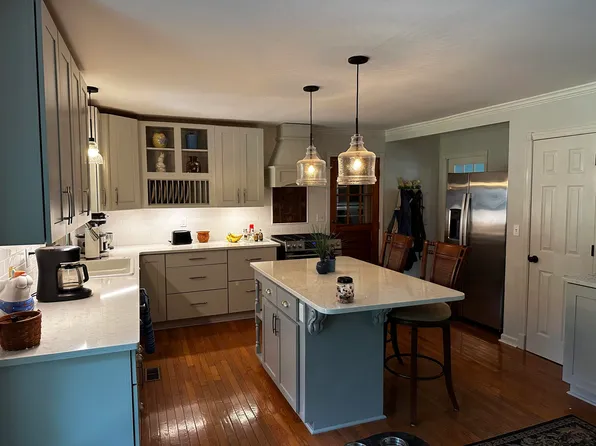 409 Azalea Dr, Walterboro, SC 29488