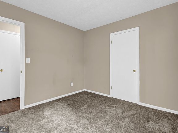 5th image of 8997 Huntwood Ln